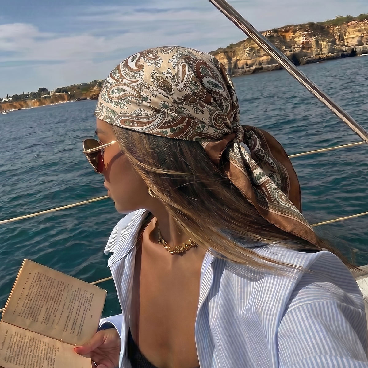 Новый дизайн: модный квадратны – обзор и цена Scarf Silk Square