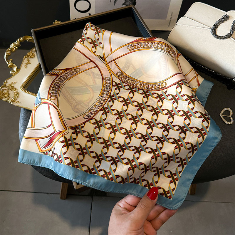 Роскошный женский квадратный п – обзор и цена Scarf Silk Square
